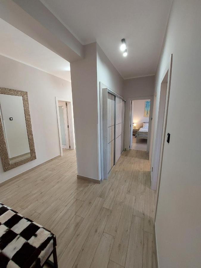 Family Apartment Cathy Galizana Exterior photo